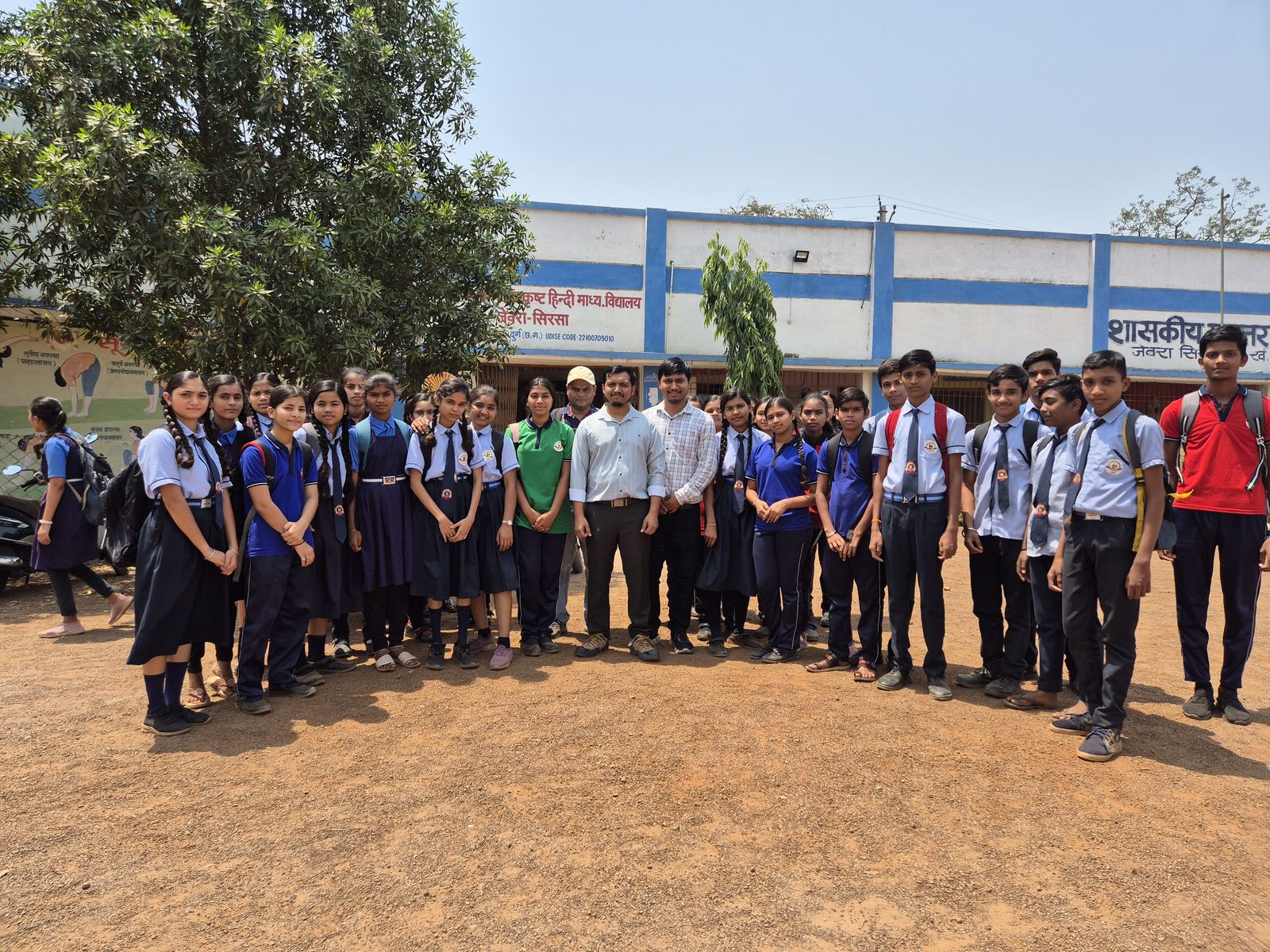 STEM outreach camp session with school students, Bhilai